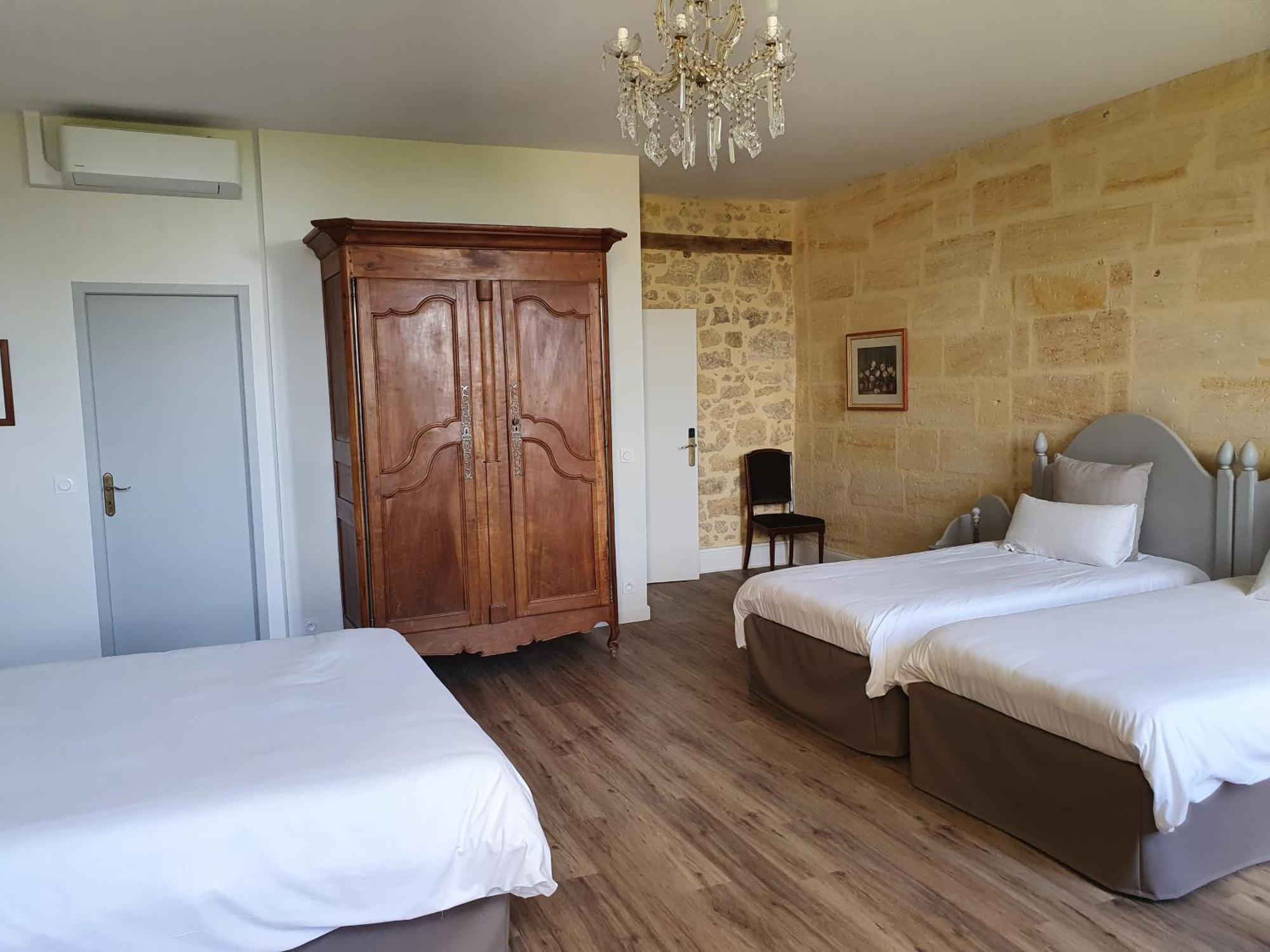 Chateau Fleur De Roques - Puisseguin Saint Emilion 객실 사진